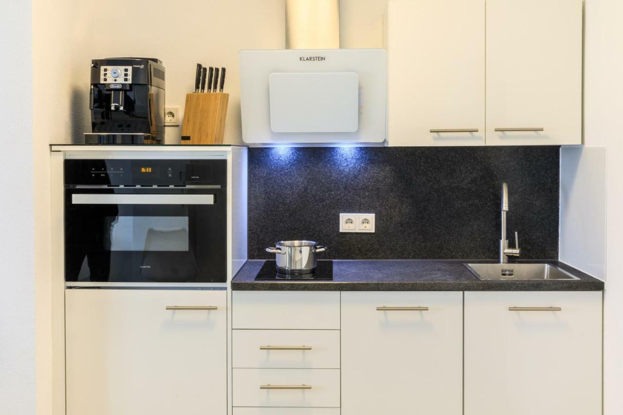 Modern Apartment In City Center Würzburg Esterno foto